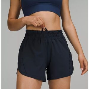 Lululemon Mid rise track that 5” short true navy